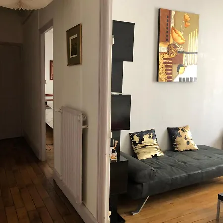 Lejlighed Le Campus Victoria I - Train Station & Isabey St - 70m2